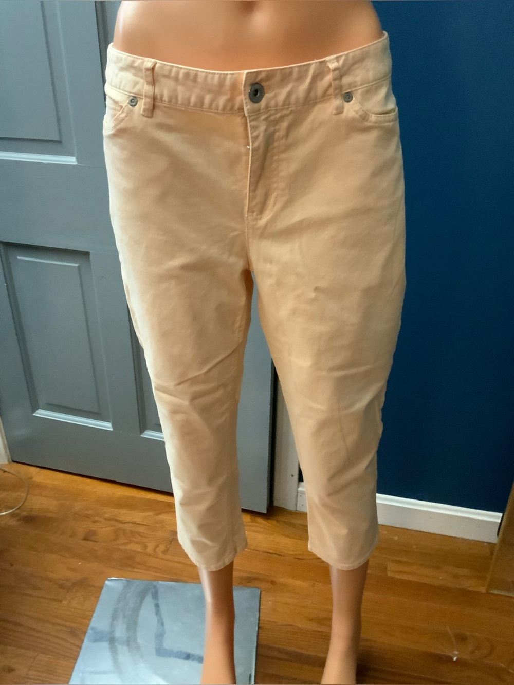 J. Jill peach Cropped Jeans